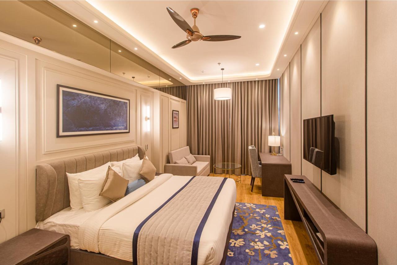 Hotel The Cove Wing Panchkula Exterior foto