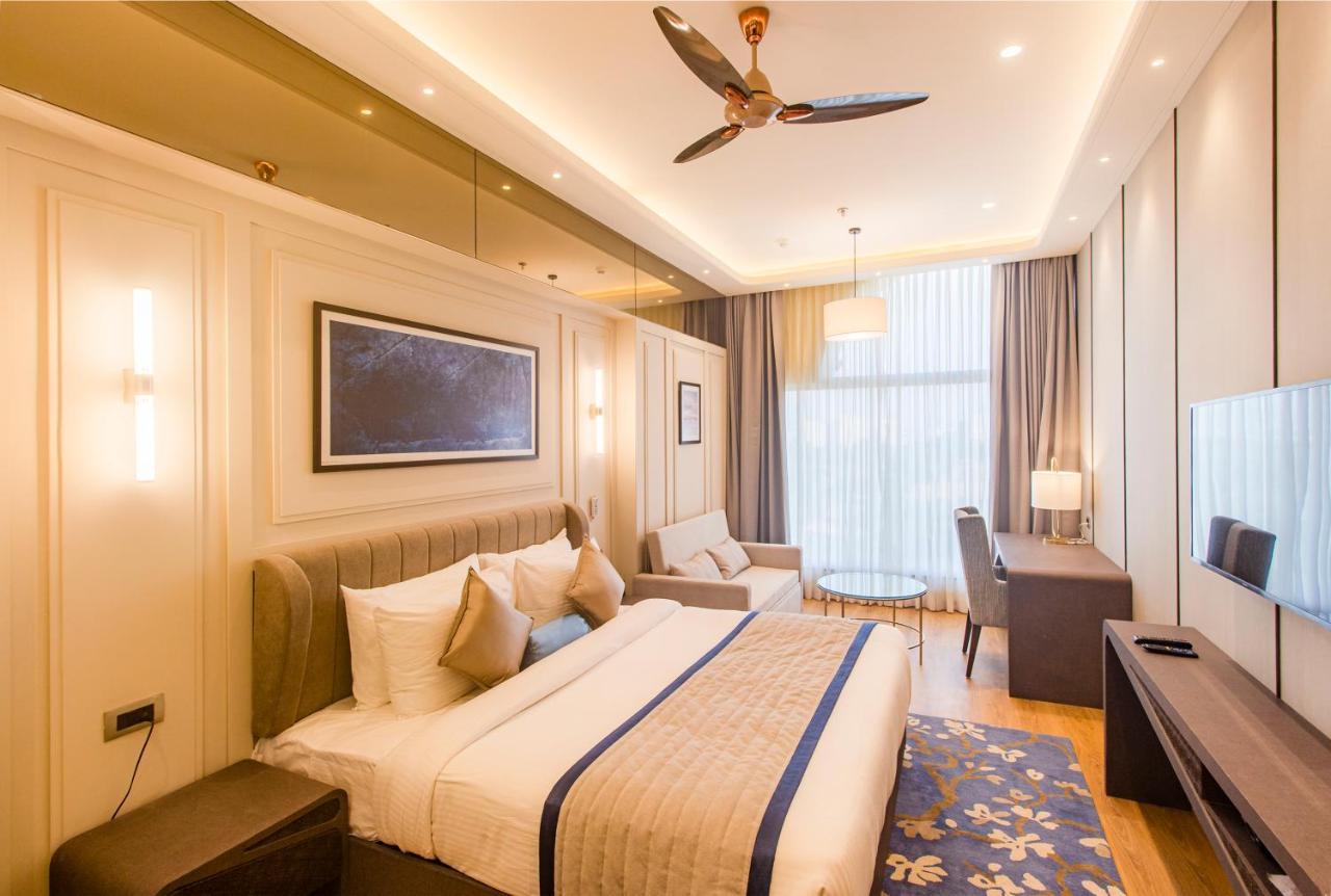Hotel The Cove Wing Panchkula Exterior foto