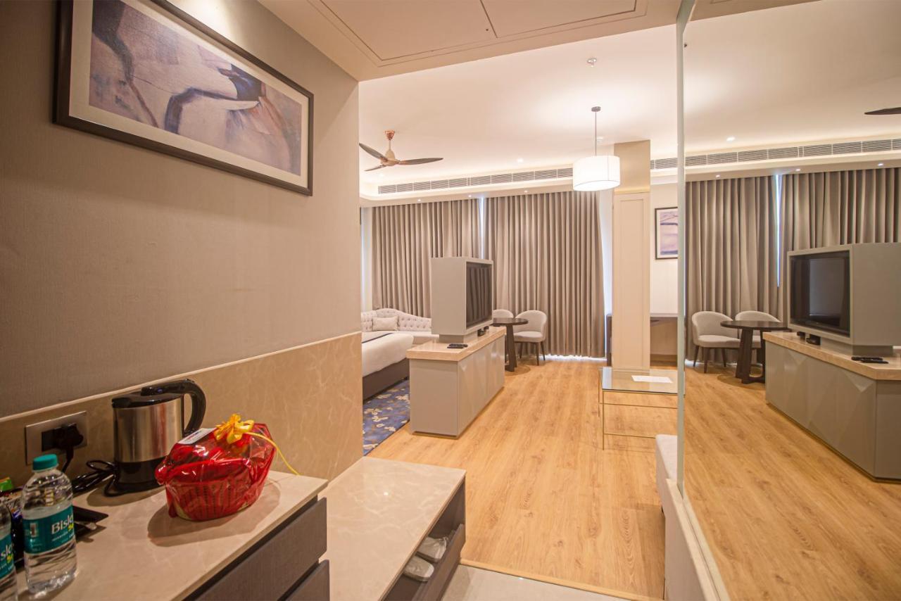 Hotel The Cove Wing Panchkula Exterior foto